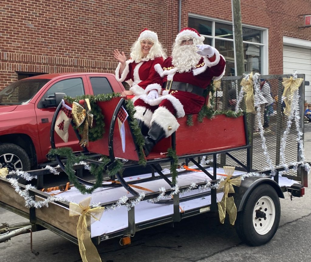 Images from the 2023 Fincastle Christmas Parade Fincastle Herald