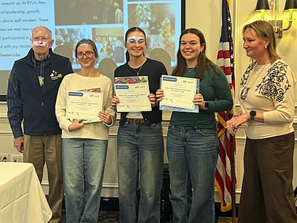 Rotary Club of Blacksburg Presents Youth Leadership Awards