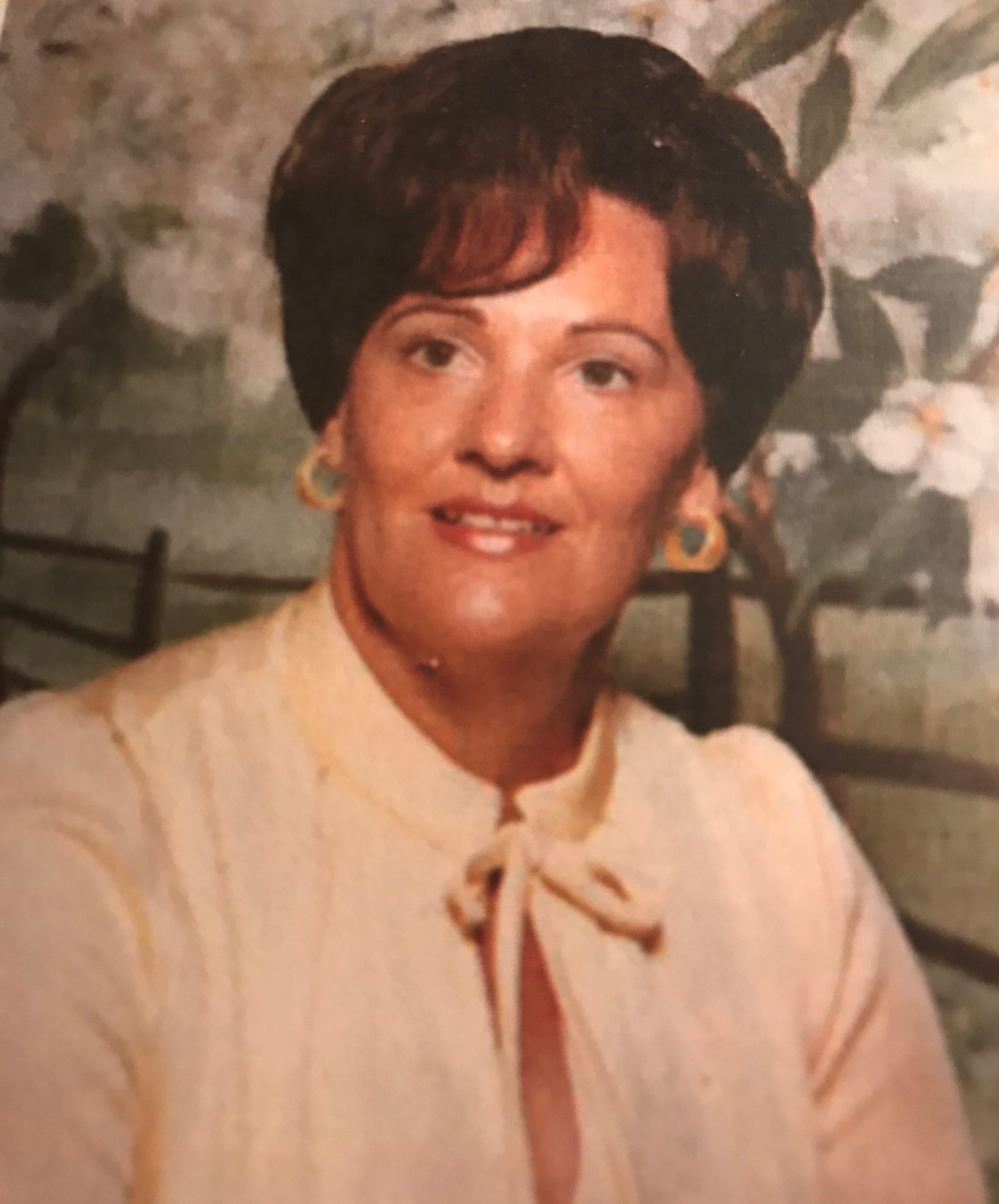 Ms. Kathern Heath Gray