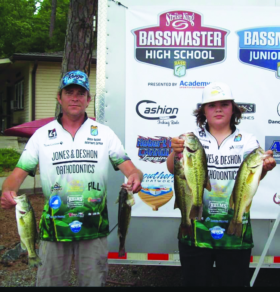 Evan Eastridge (Junior Division - pictured with father and boat captain Scott Eastridge)