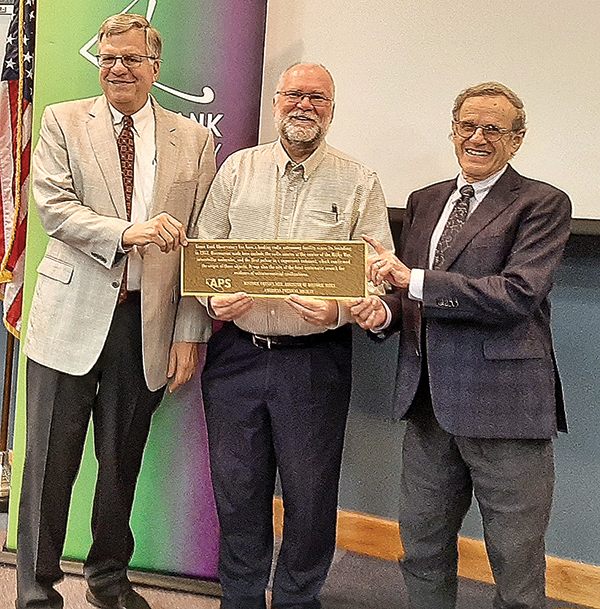 Pictured at last week’s APS presentation at the GBO are, l to r: APS CEO Jonathan Bagger; GBO Site Director Dr. Jim Jackson; and APS President Robert Rosner. Photo courtesy of Heather Niday