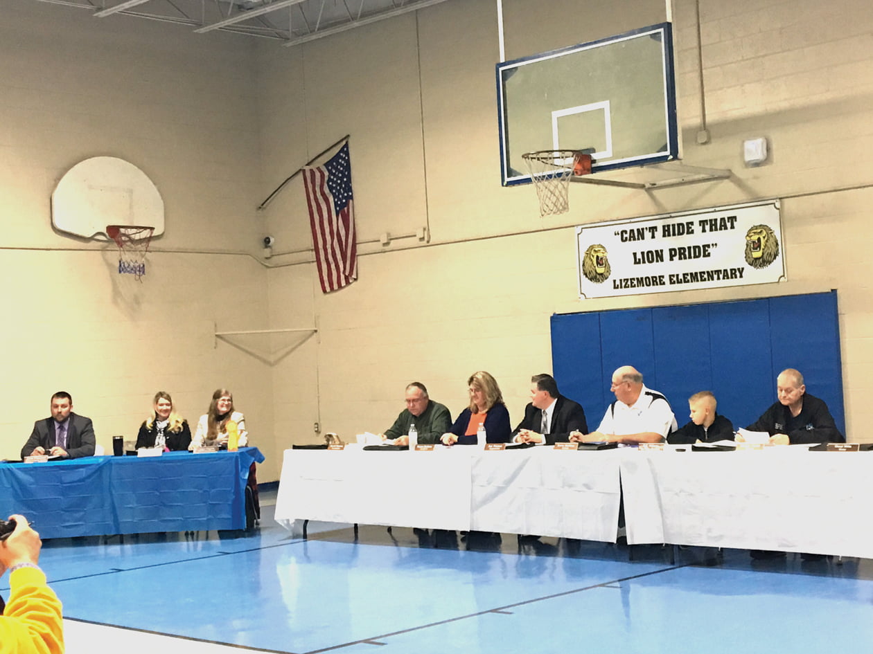 Lizemore Elementary hosts board of education