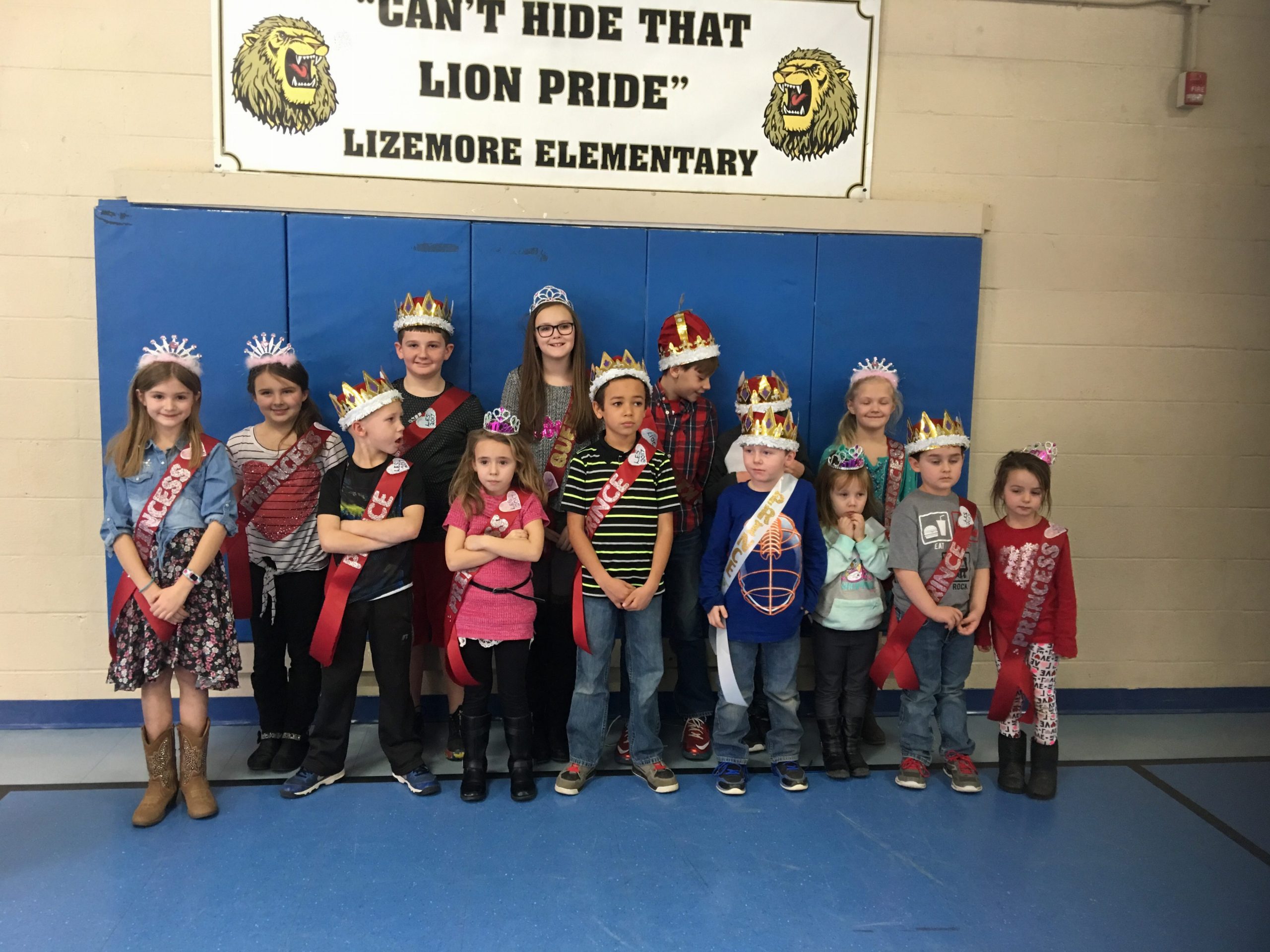 Lizemores Elementary Valentine’s Court