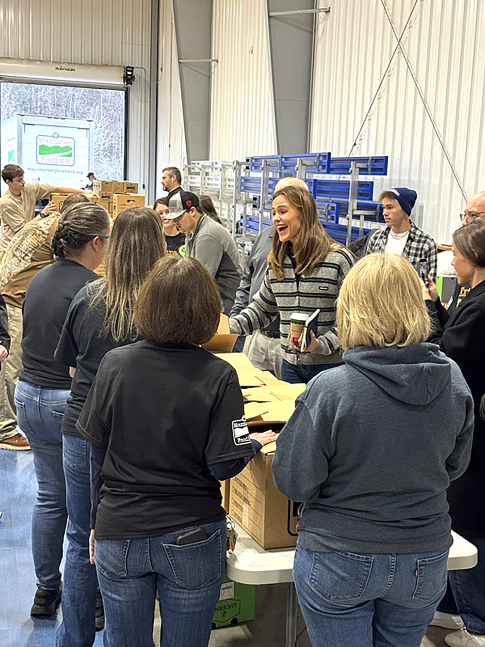 Jennifer Garner makes a special stop in Clay County