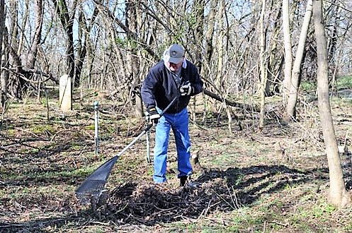 Vinton pays tribute to public servant Doug Adams