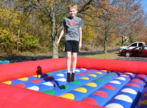 Defy Gravity Training Center hosts boisterous Open House – Vinton Messenger