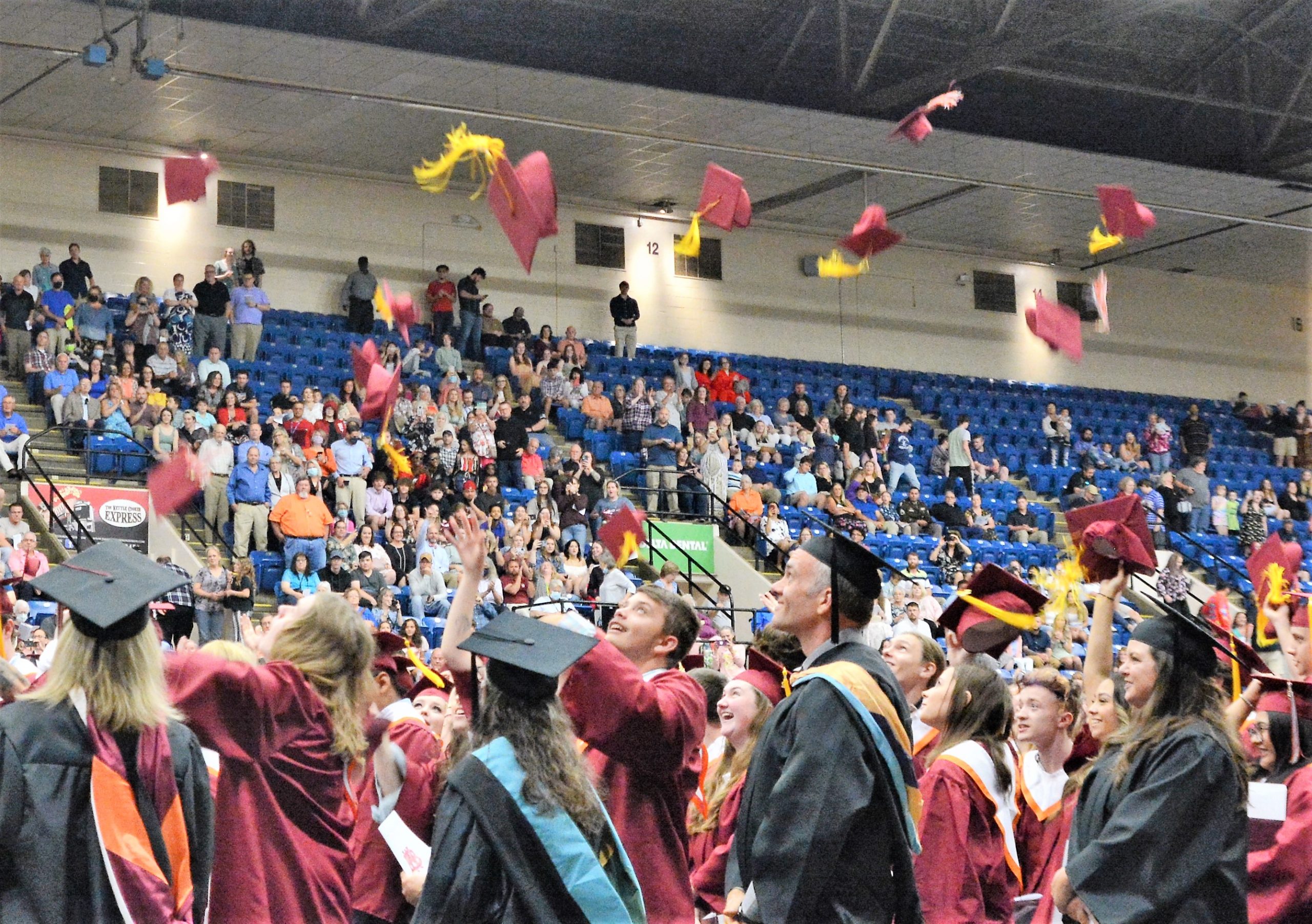 William Byrd Class of 2022 celebrates graduation Vinton Messenger