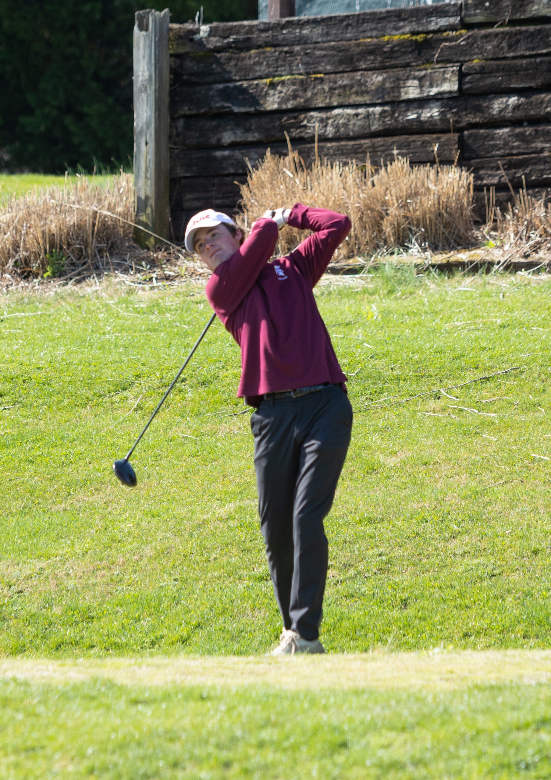 Rhea leads Salem golfers at HVCC
