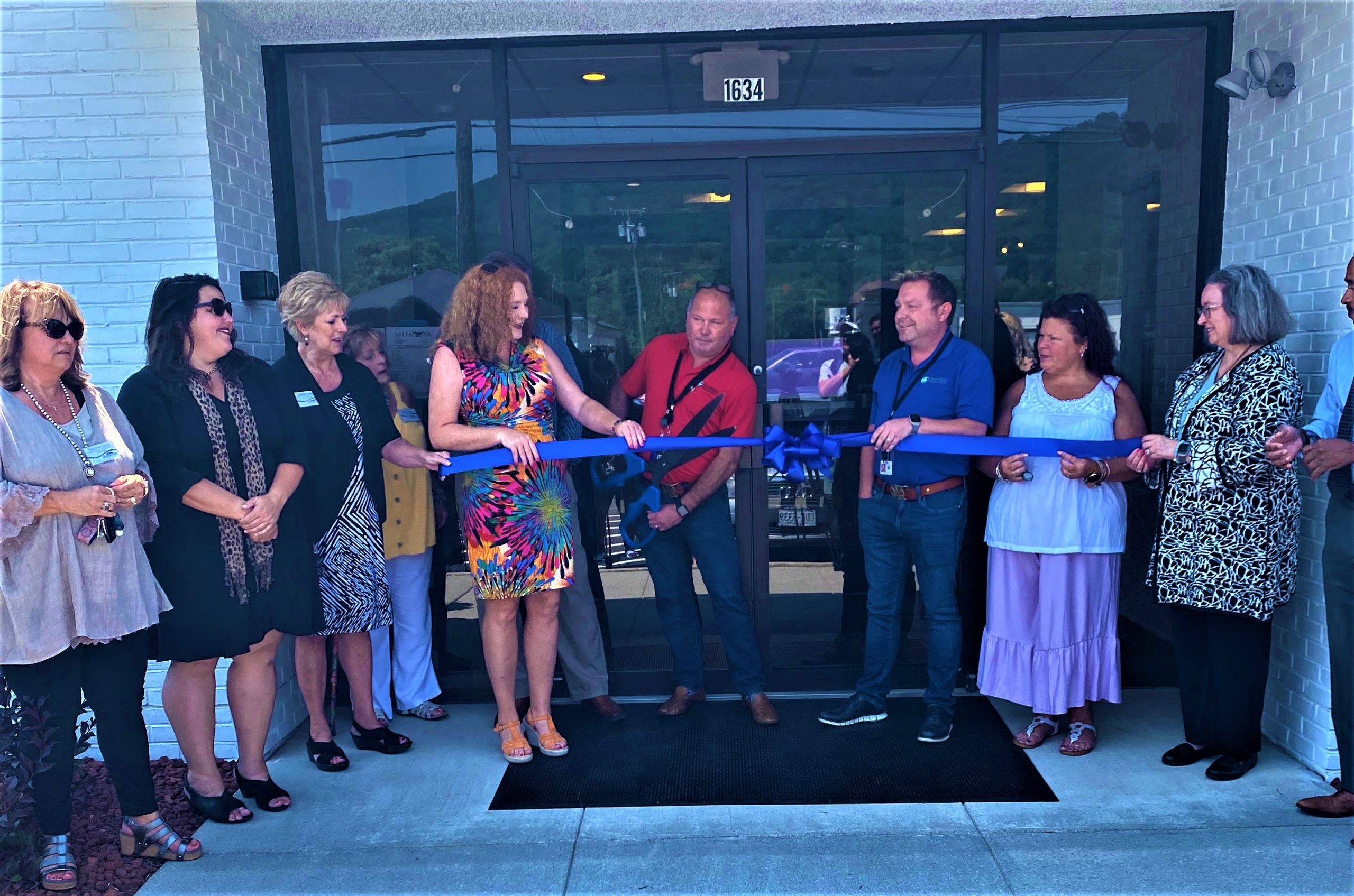 New medical cannabis dispensary in Salem is first off-site pharmacy in Virginia