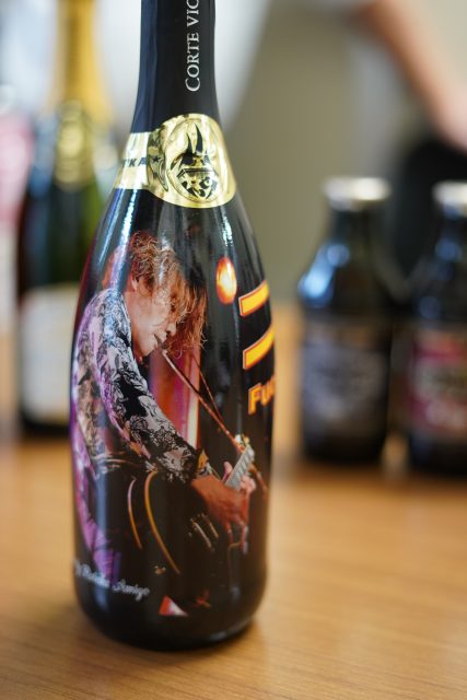 インタビュー】マーシャルの公式ビール「アンプトアップ・ラガー」輸入