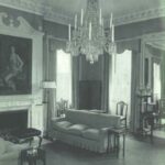 Photo of the Parlor of the Ives House.