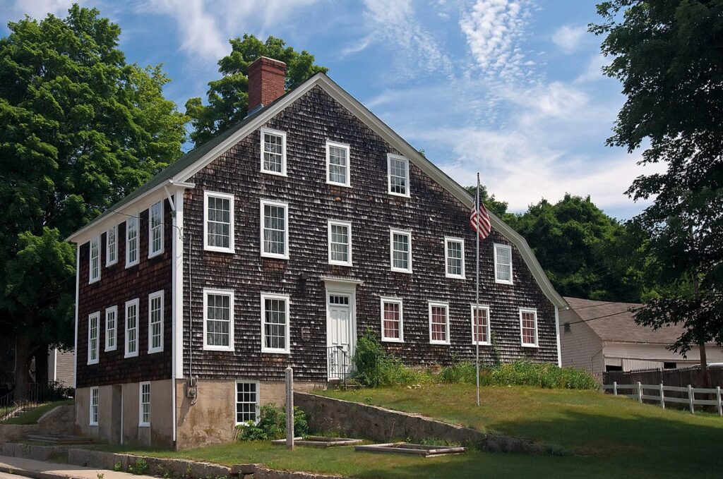 Photo of the exterior of the Paine House