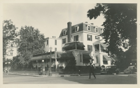 Photo of the Muenchinger-King Hotel