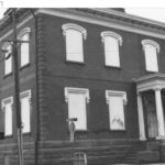 Black and white photo of the Callender School