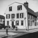 Photograph of the White Horse Tavern in Newport.