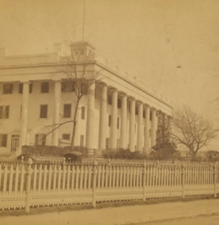 Alternate image of the Tockwotton House similar to the one in the article