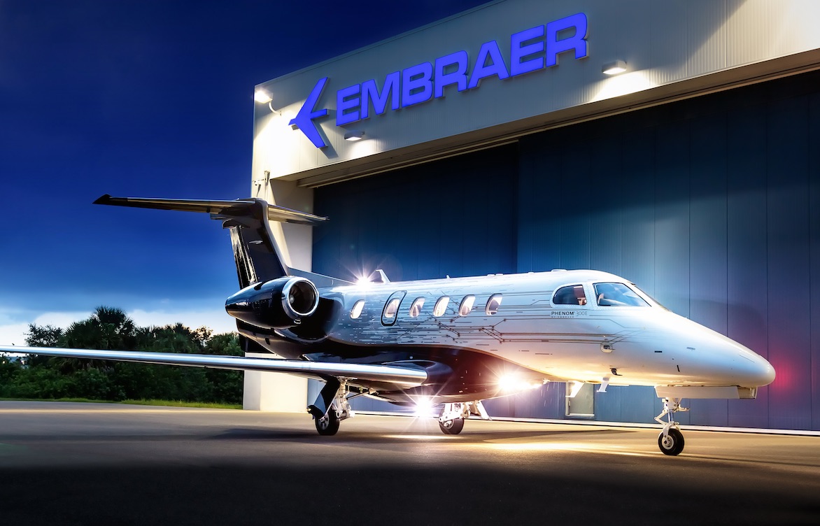 Î‘Ï€Î¿Ï„Î­Î»ÎµÏƒÎ¼Î± ÎµÎ¹ÎºÏŒÎ½Î±Ï‚ Î³Î¹Î± The Embraer Phenom 300 is the worldâ€™s most delivered light business jet for the 7th year in a row