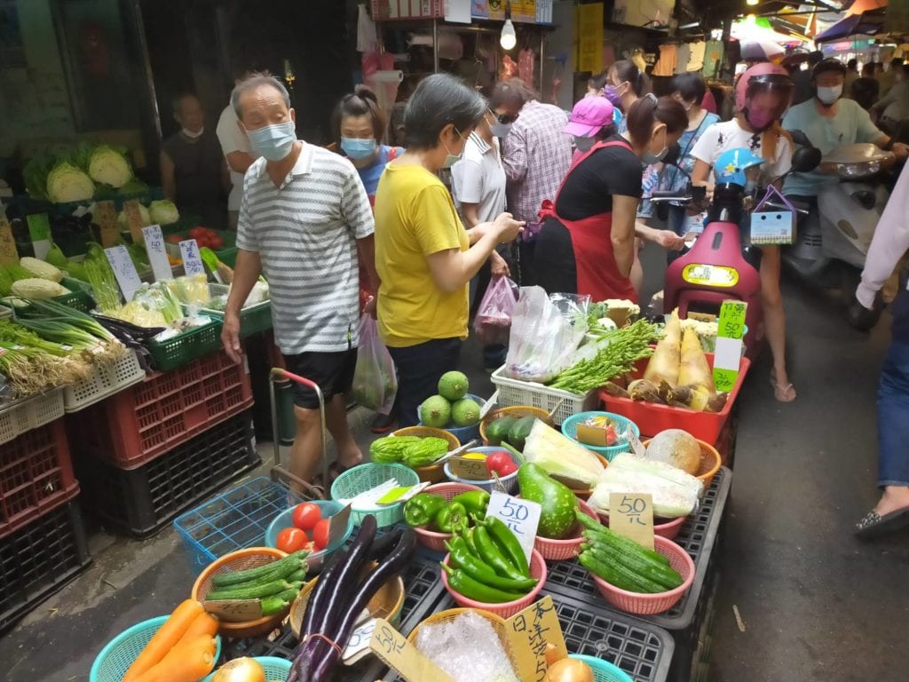 傳統市場維持物價穩定以尋求經濟市場不至過大波動。（記者 辛澎祥/攝）