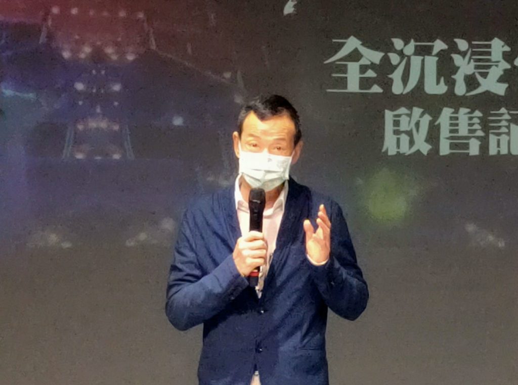 既導又演的當代傳奇劇場藝術總監吳興國，強調藝術的創新發展是當代市場潮流。（記者 辛澎祥/攝）