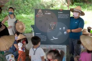 遠足農場的「小農夫體驗營」活動，讓孩子親自體驗農務，培養探索樂趣