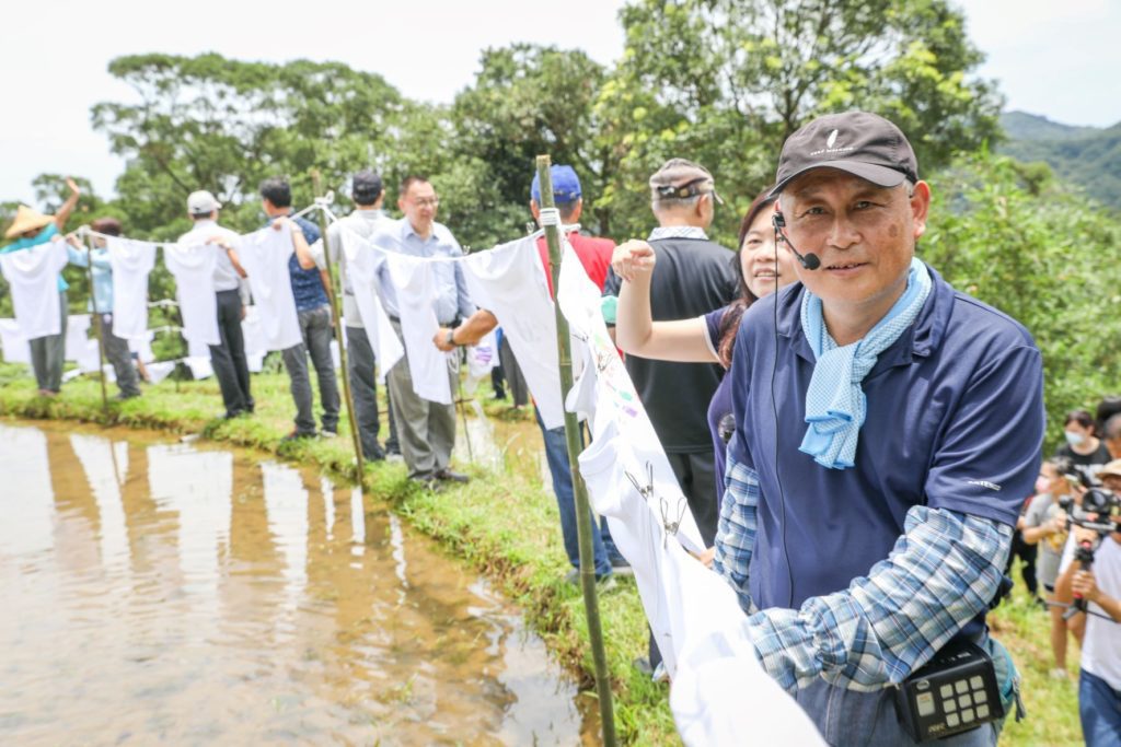 民眾參加活動，格外開心。