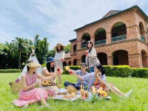 ▲淡水古蹟博物館為了歡慶淡水開港設關160年，首次開放最古老的野餐區「淡水紅毛城」。(圖/淡古提供)