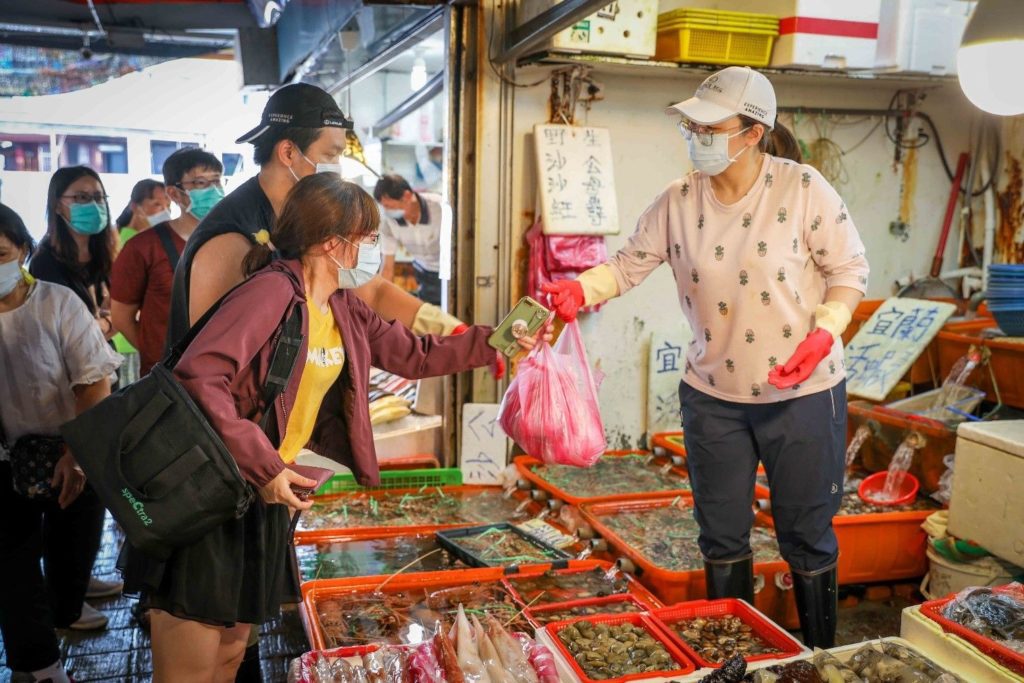 ▲新北市漁港提供食客與消費者優質蝦蟹可供購買。（圖/新北漁業處 提供）