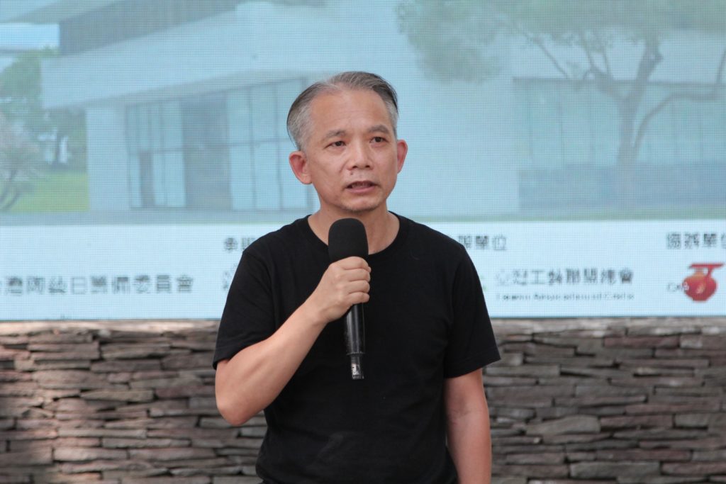 工藝中心主任張仁吉強調台灣陶藝日的正向意義。（圖/工藝中心 提供）