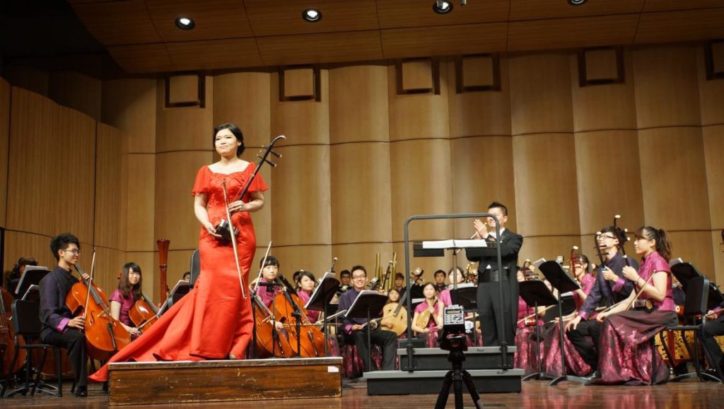 《多琴世界—郭淨慈胡琴專場音樂會》，由胡琴家郭淨慈透過不同的傳統弦樂器，給聆賞者一個多琴也多情的午後時光