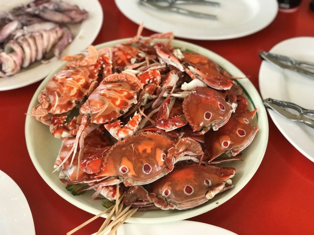 ▲龜吼漁夫市集的海鮮遠近馳名。(圖/新北漁業處 提供)