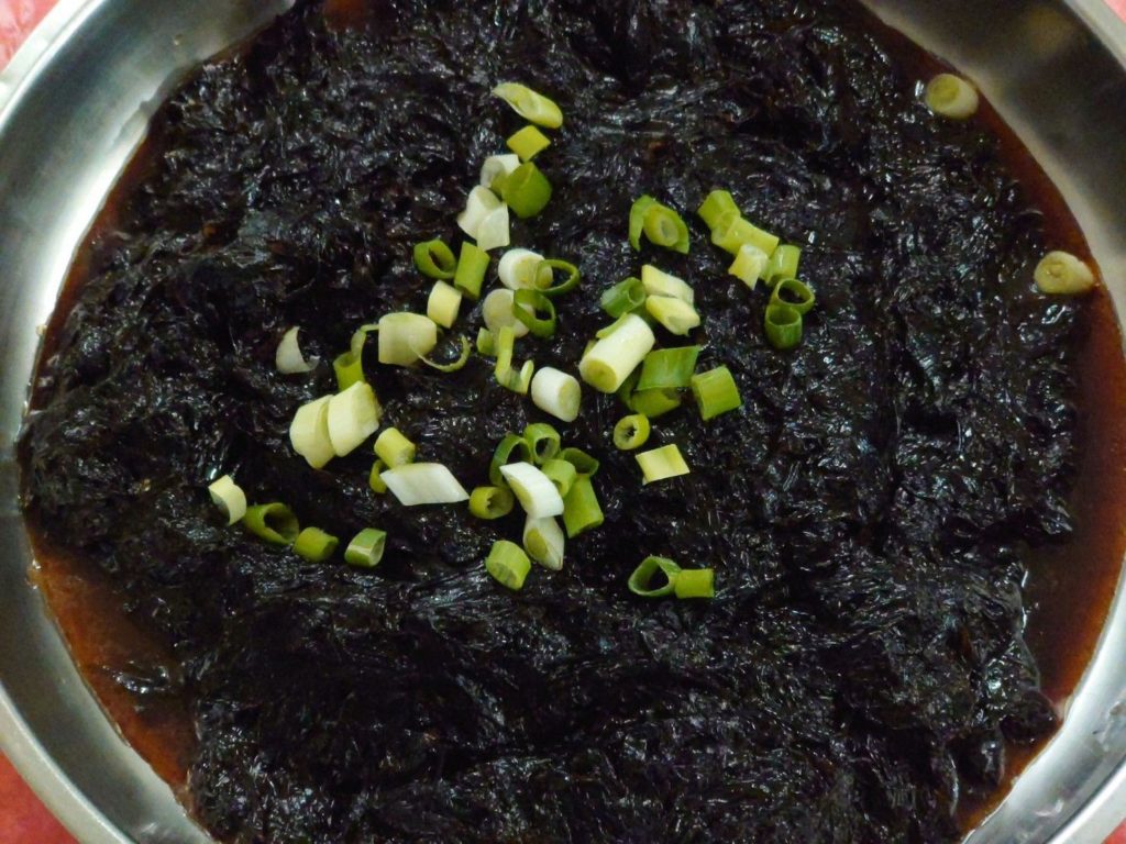 ▲小紫菜是東北角貢寮一帶的盛產海味。（圖/新北漁業處 提供）