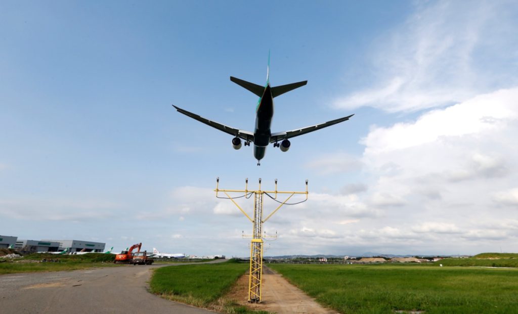 桃機首次發行《走讀桃園機場》科普專書