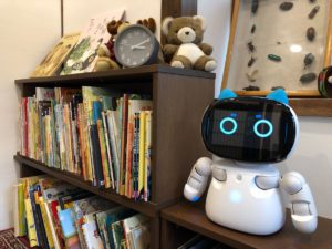 機器人凱比4月4日、4月5日將現身臺灣文學基地文學厝，為大小朋友說故事！