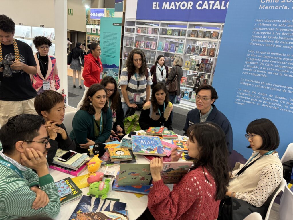 ▲瓜達拉哈拉國際書展臺灣館成為國際市場焦點。