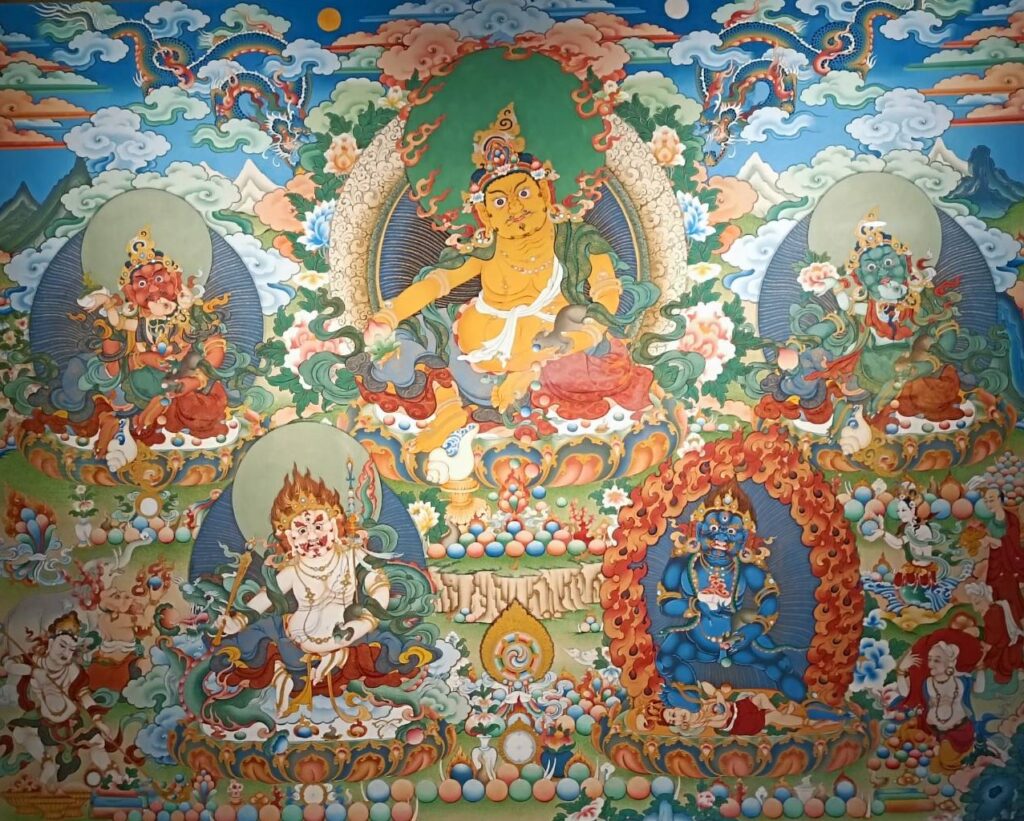 不丹的當代藝術家-金寶旺楚克作品《黃財神》。（記者 陳安婷/攝）