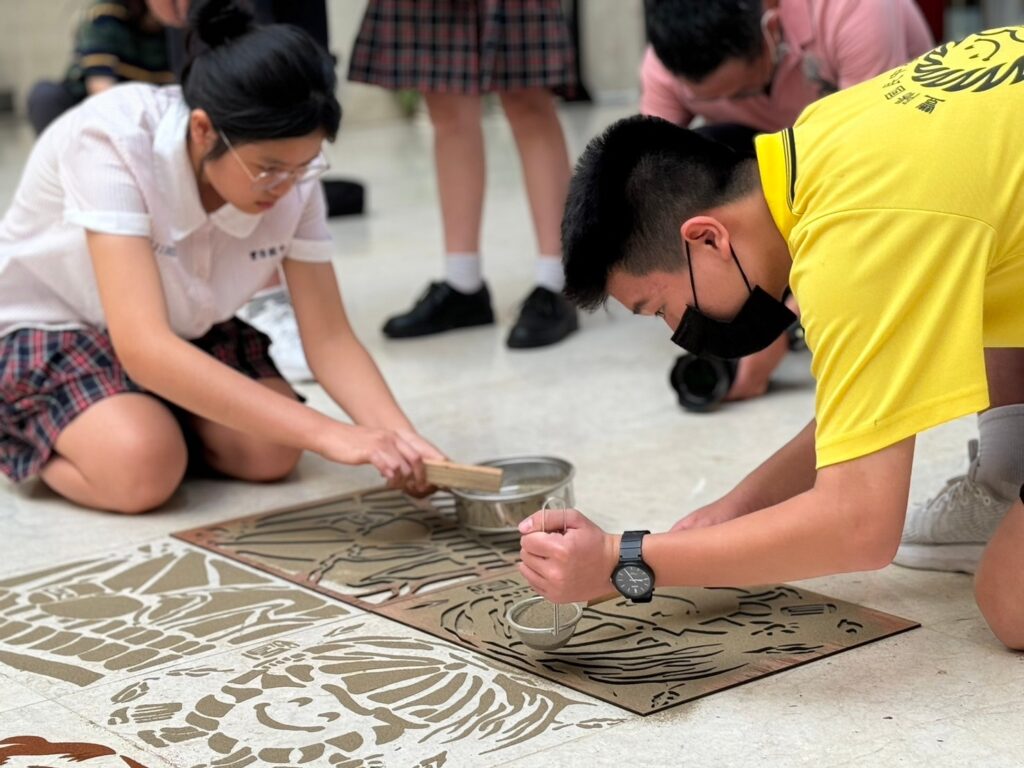 豐陽國中以豐原傳統工藝展現在地特色。（圖/文化局提供）