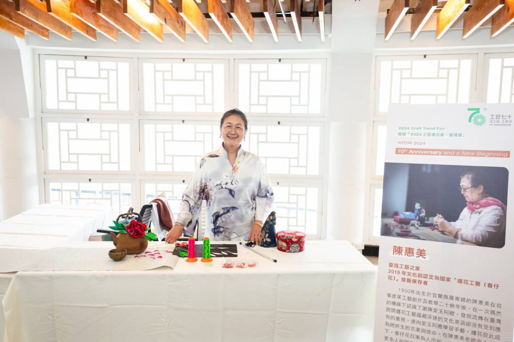 ▲纏花工藝家陳惠美。(圖/工藝中心 提供)