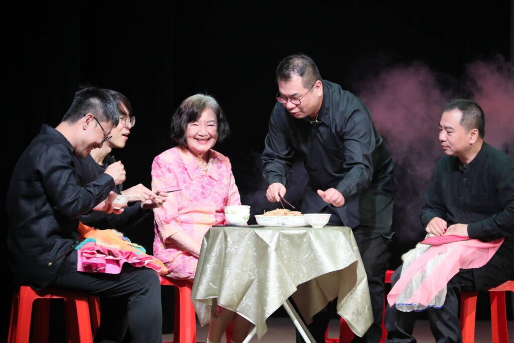 ▲劇團的演出格外有趣。(圖/傳藝中心 提供)