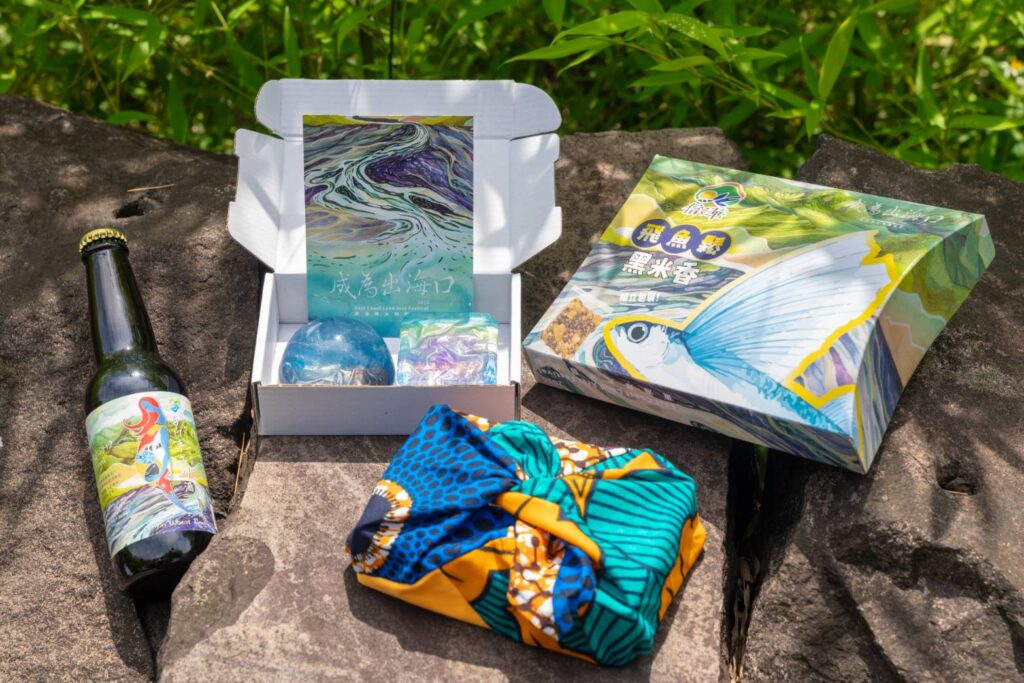 ▲現場展示的活動商品,為活動增添趣味。(圖/觀光署 提供)