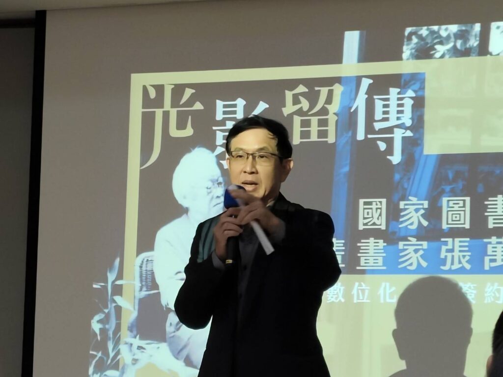 國圖翁誌聰副館長致詞。(記者 陳安婷/攝)