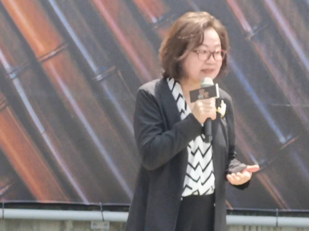 ▲前文建會主委陳郁秀強調臺灣工藝精神的正向意義,對工藝中心所策畫的工藝季表達肯定與讚譽。(記者 辛澎祥/攝)