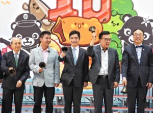 ▲鐵路便當節主協辦方大力行銷各式便當。