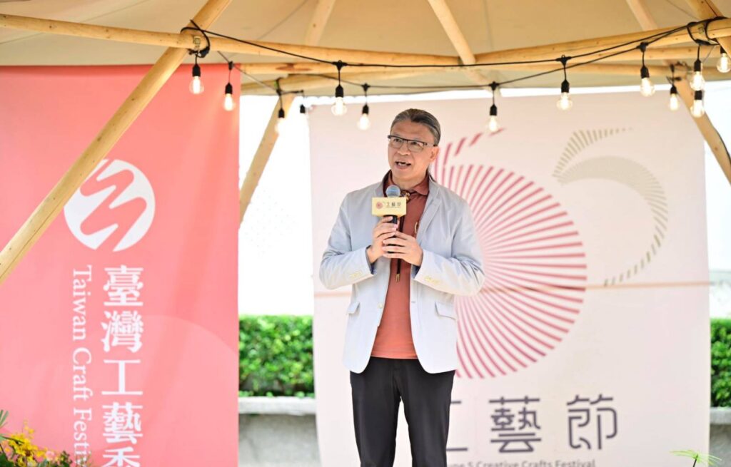 ▲工藝中心主任陳殿禮在65工藝節當天,說明了活動的意義與呈現的文化價值。(圖/工藝中心 提供)