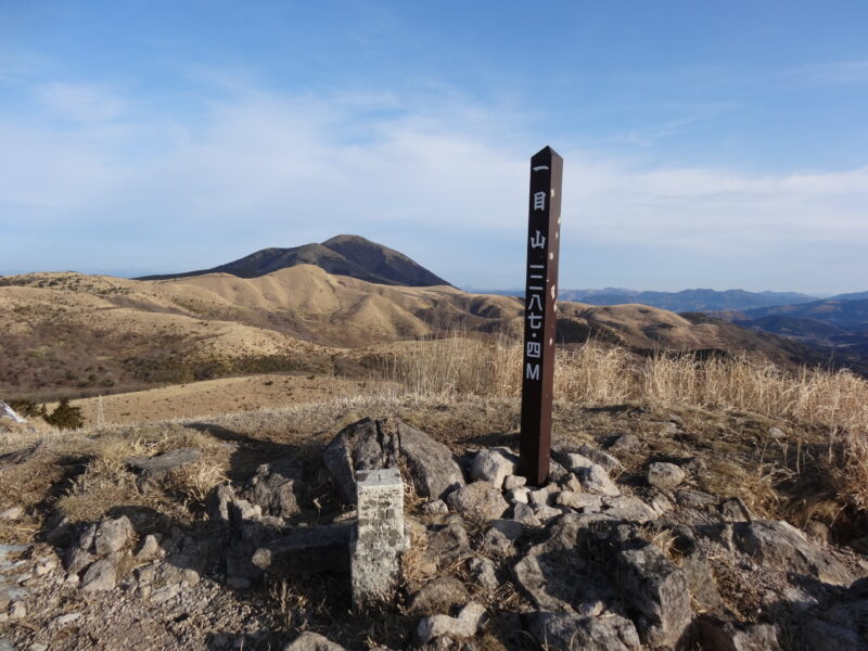 一目山　山頂　1287ｍ