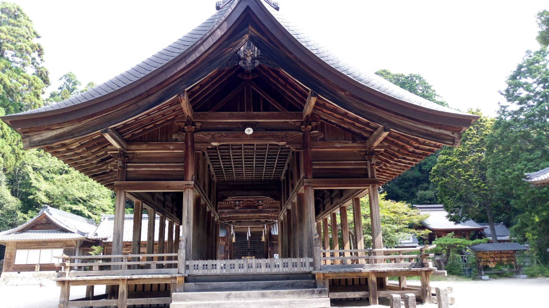 猿投神社