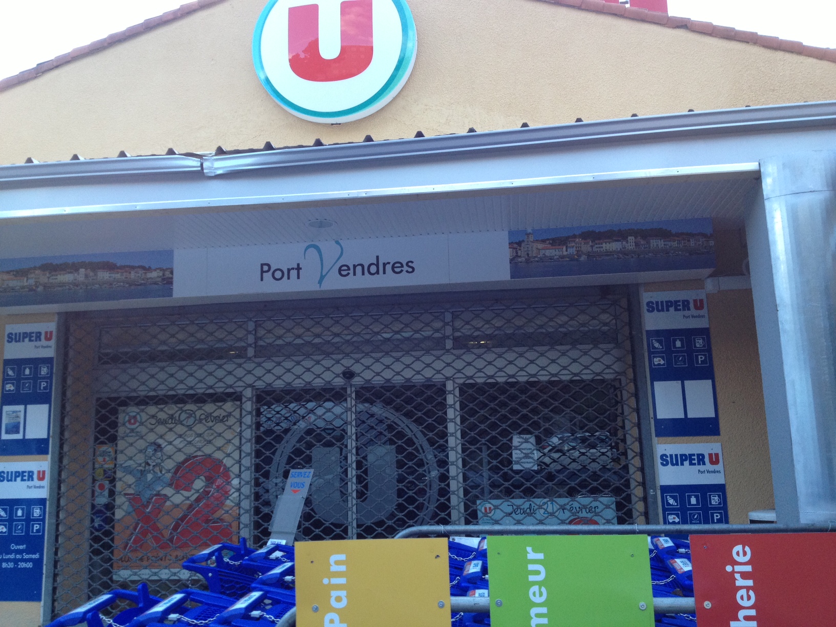 PORT-VENDRES : Le supermarché “Super U” toujours fermé… | ouillade.eu