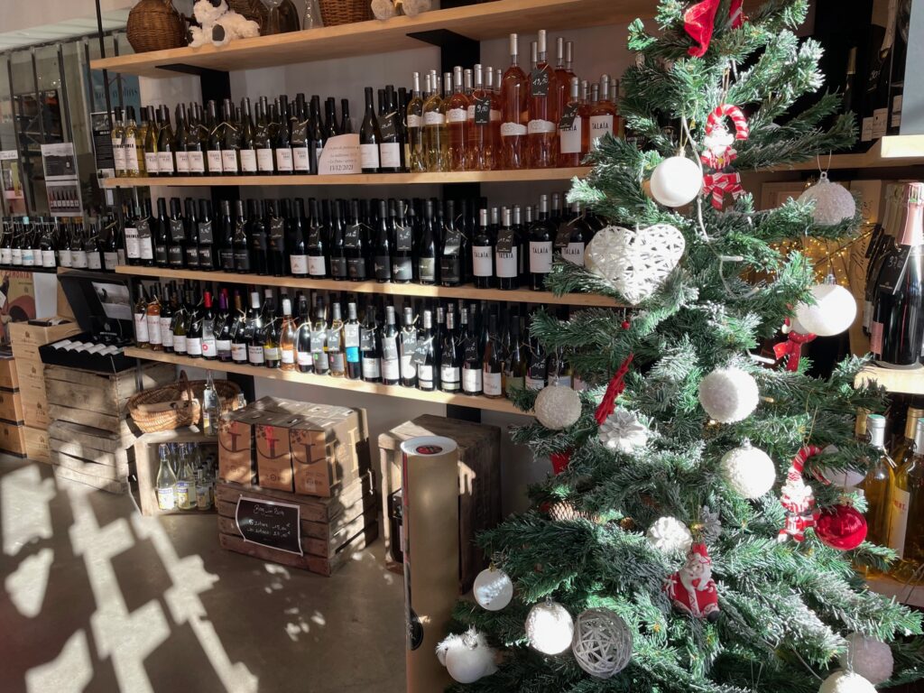 Argelès-sur-Mer/ Bar à vins 20/ Vin : le Béarnais Noël Riva remporte la 1re  édition de la Pissaladière traditionnelle, simple et facile