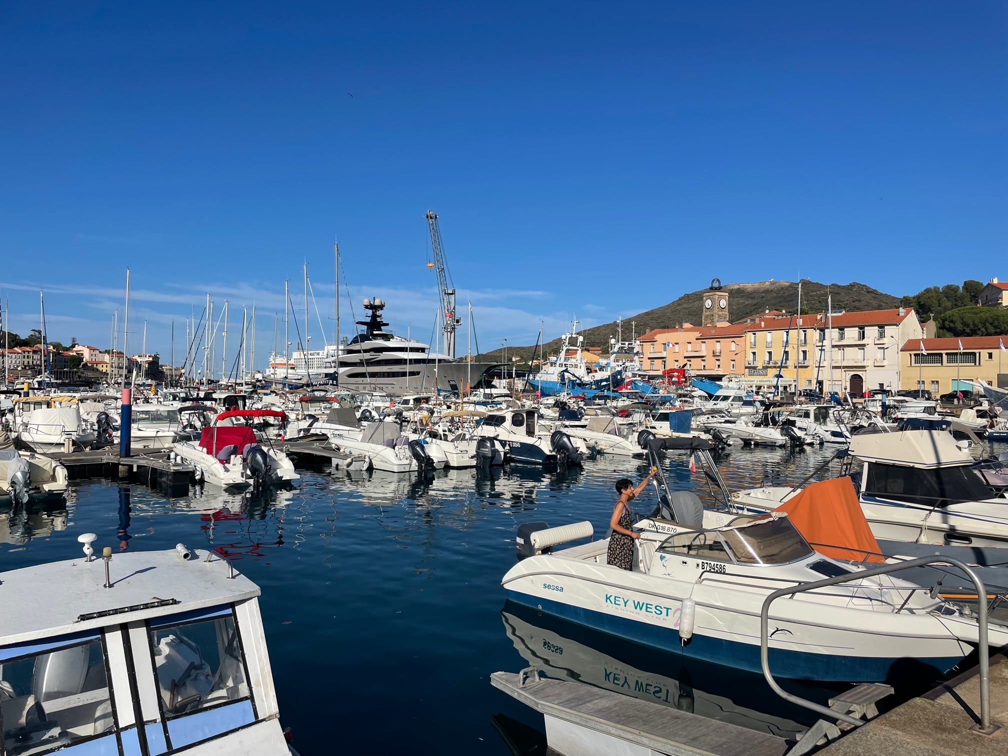 yacht kismet port vendres