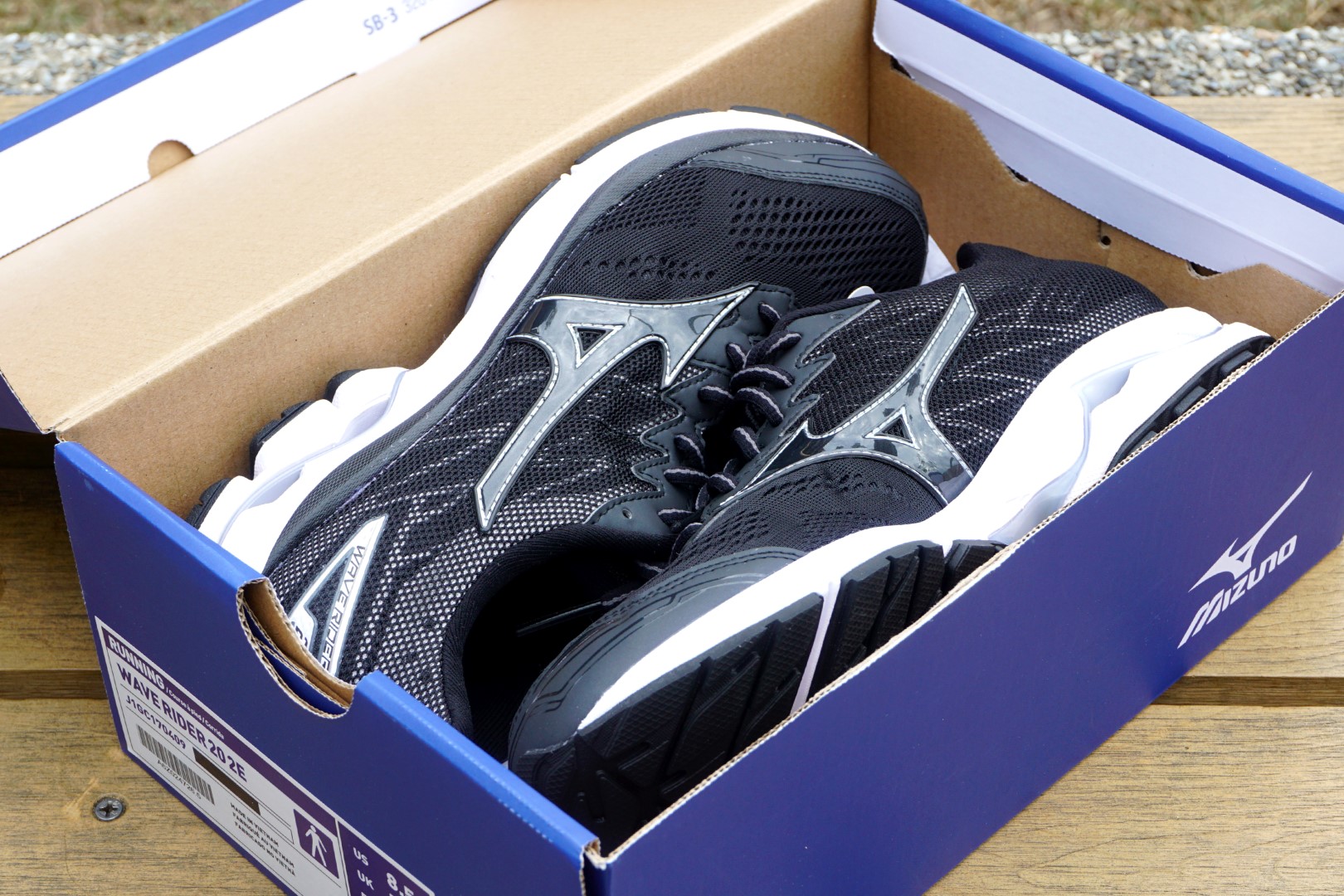 pic-mizuno-waverider20-2