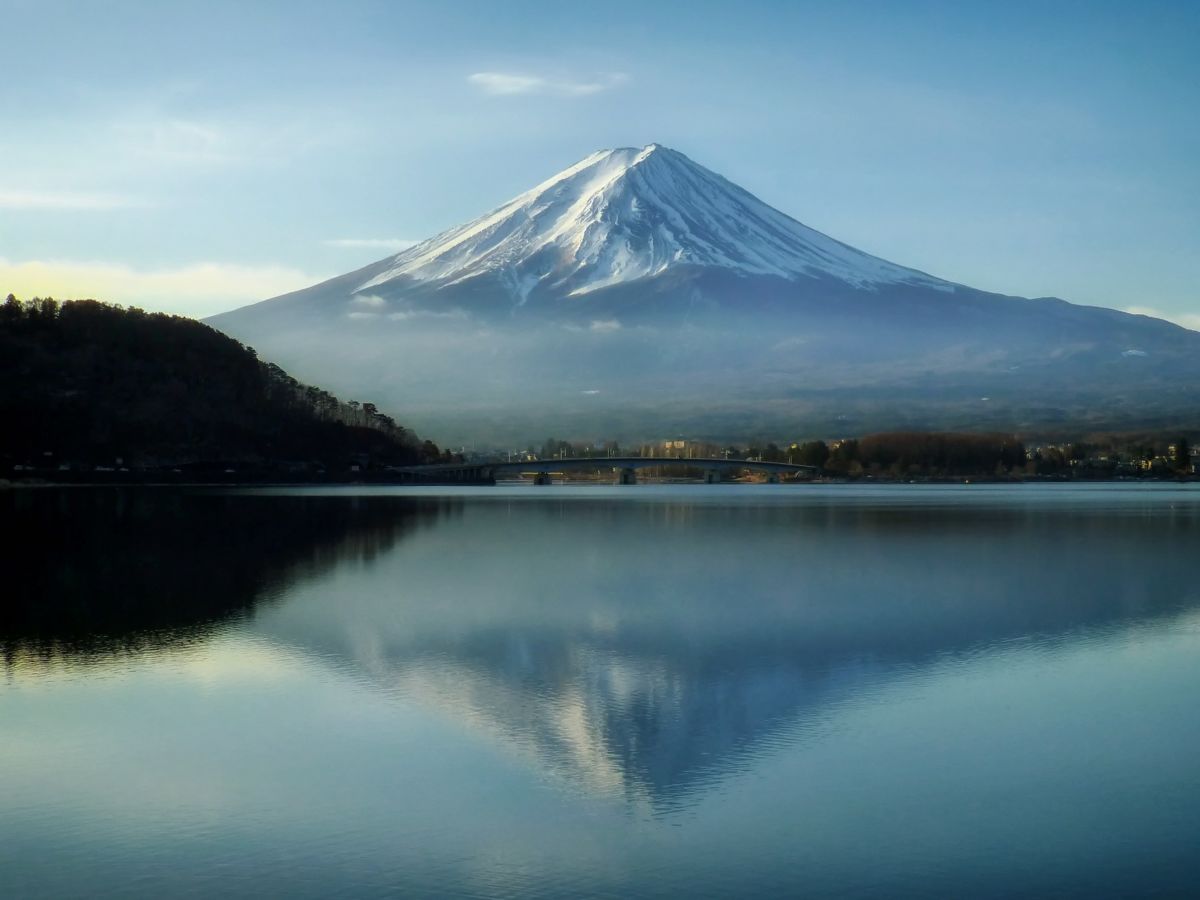 富士山人潮 排隊 朝聖